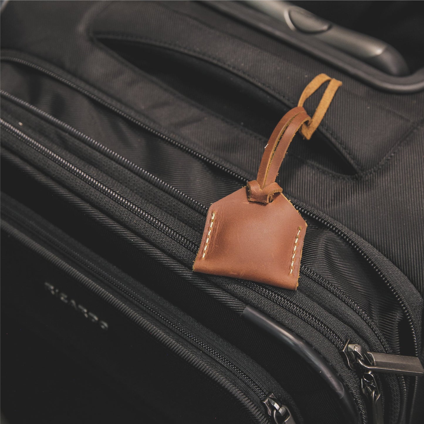 Leather AirTag Case Hang Tag - Square